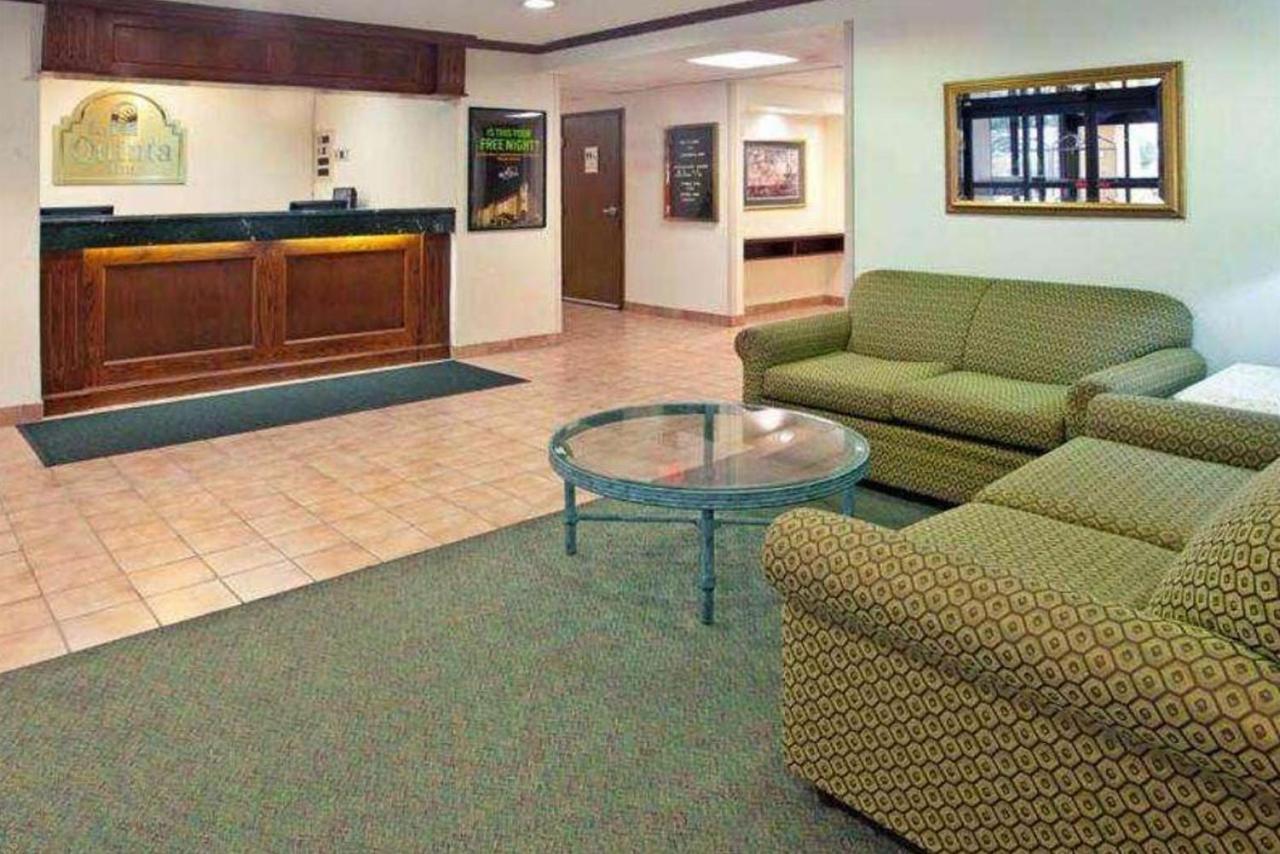 La Quinta Inn By Wyndham Indianapolis East-Post Drive Exteriör bild