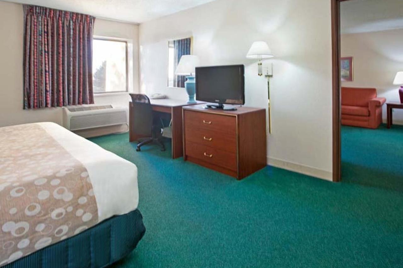 La Quinta Inn By Wyndham Indianapolis East-Post Drive Exteriör bild