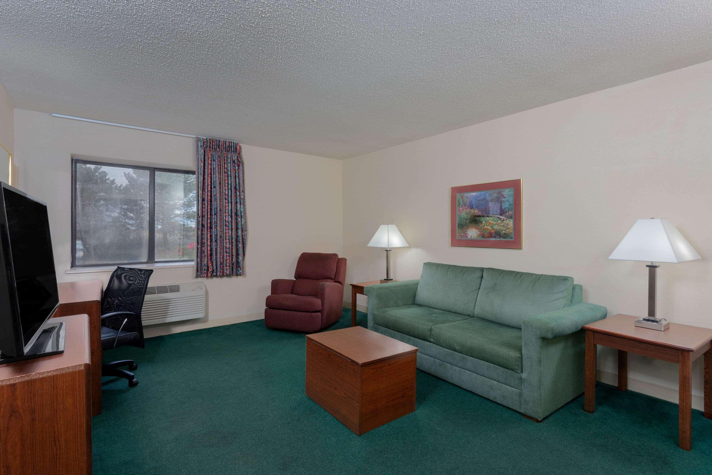 La Quinta Inn By Wyndham Indianapolis East-Post Drive Exteriör bild